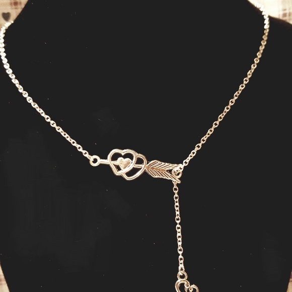 Necklace jewelry - Picture 1 of 1